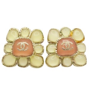 Authentic CHANEL CC Logo Flower Earrings Enamel Peach Yellow Gold Plated