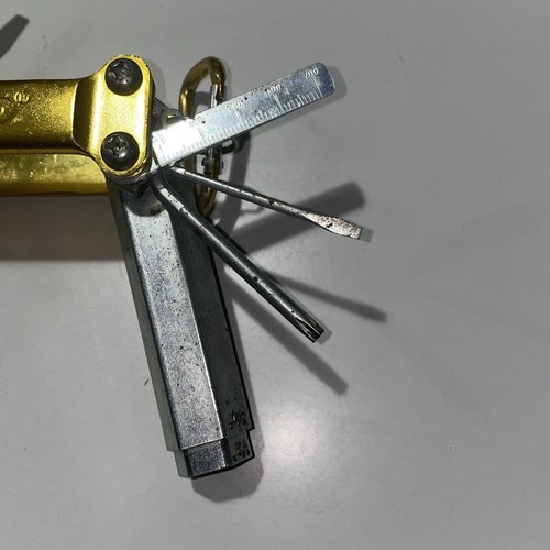 Arnold The Gadget Outdoor Power Equipment 11-in-1 Multi-tool good condition - Picture 6 of 11