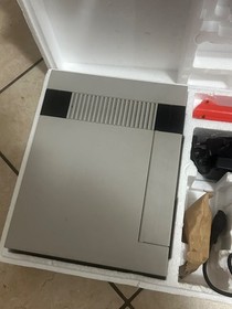 Console NINTENDO NES ACTION SET - Mattel Versione Italiana PAL BOXATO