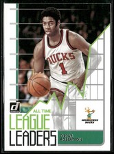 2020-21 Panini Donruss Basketball All Time League Leaders Oscar Robertson #5