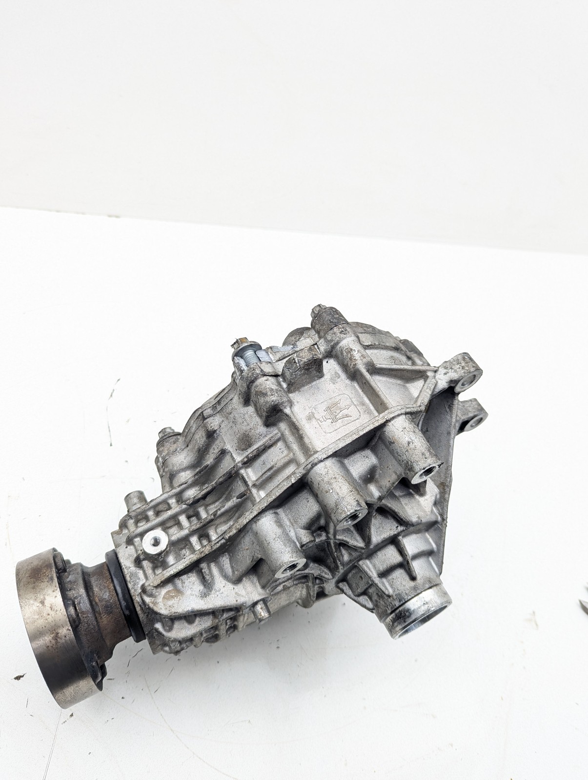 14-24 Maserati Quattroporte M156 S Q4 Front Differential Axle Carrier*