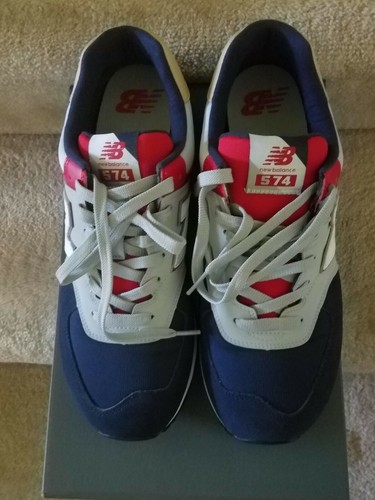 Size 9 Men's New Balance 574 Split Sail 