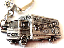 porte clés auto camion MERCEDES BENZ garages Meubles KUOM 60 Rantigny années 60