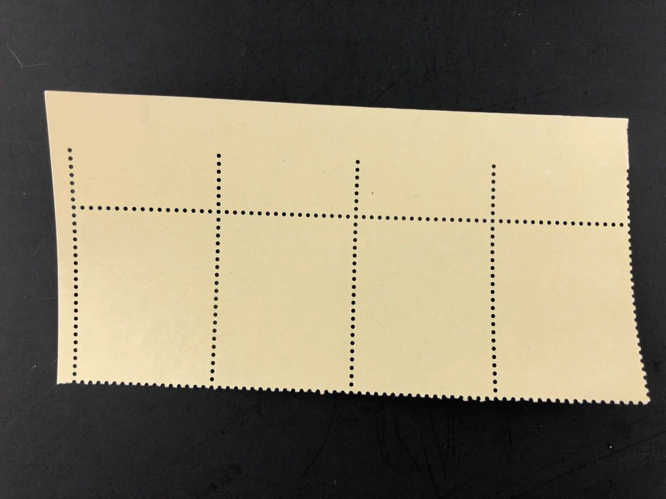 1992 Minerals 29 Cent 29c Stamp Block of 4 Scott# 2700-2703 - Image 3 of 4