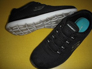 skechers summits mesh bungee lace trainers