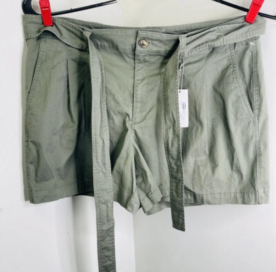 New  A NEW DAY Womens Green  Shorts W/Belt Pockets Wide Leg Size 18