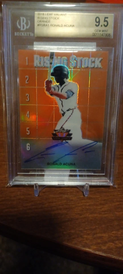 2018 LEAF VALIANT  RONALD ACUNA ROOKIE AUTO ORANGE SSP/#35 BGS GEM MINT 9.5/10  - Image 2 of 4