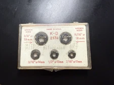 Vintage K-D Tools Metric Rethreader Dies Set 2174      #17