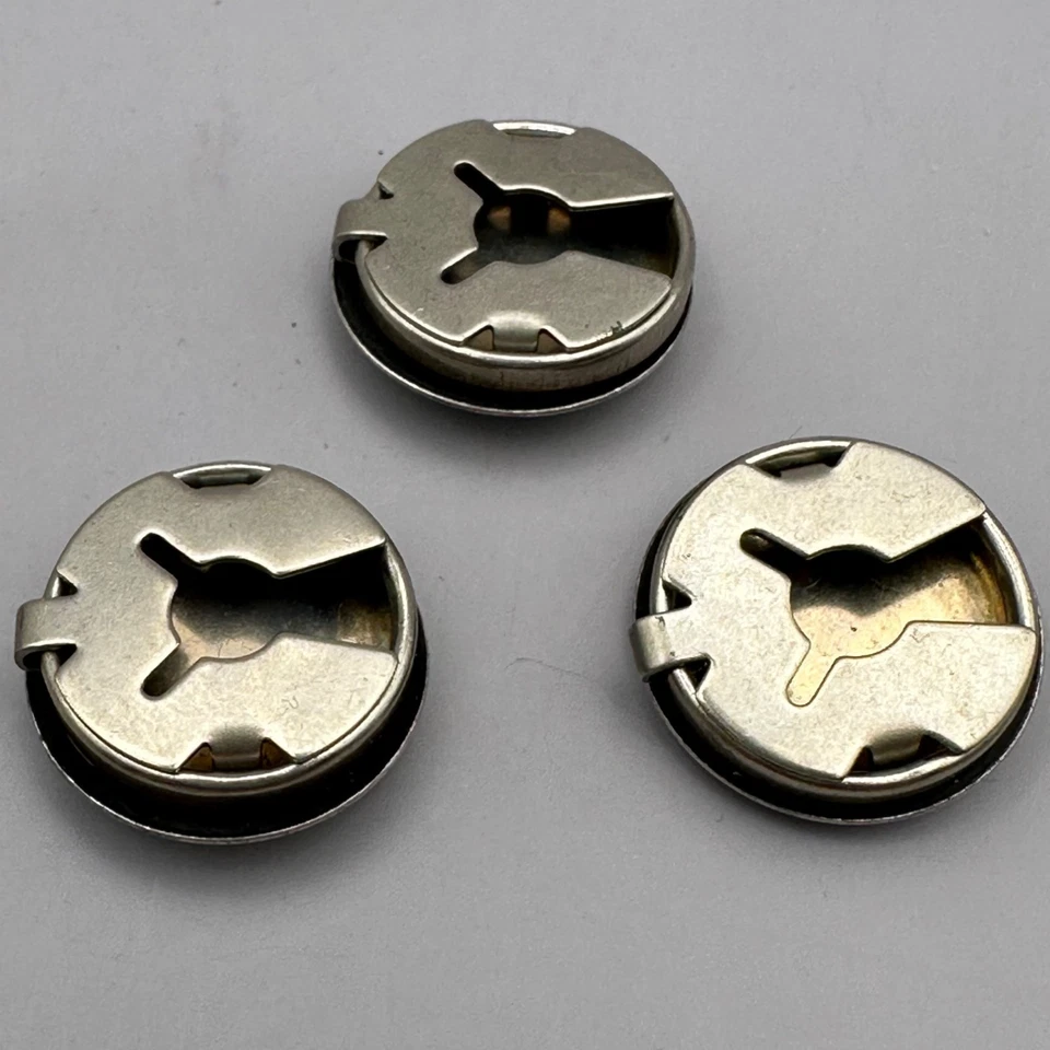 Juego de 3 cubiertas de botón a presión redondas de molinete para un máximo de 15 mm Foto 3 de 4