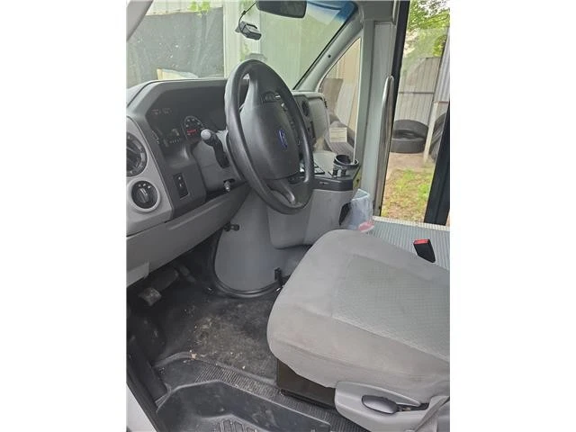 2016 - Ford 16 + WC  Shuttle bus # 17-002 in Houston TX  86K miles - Image 4 of 4