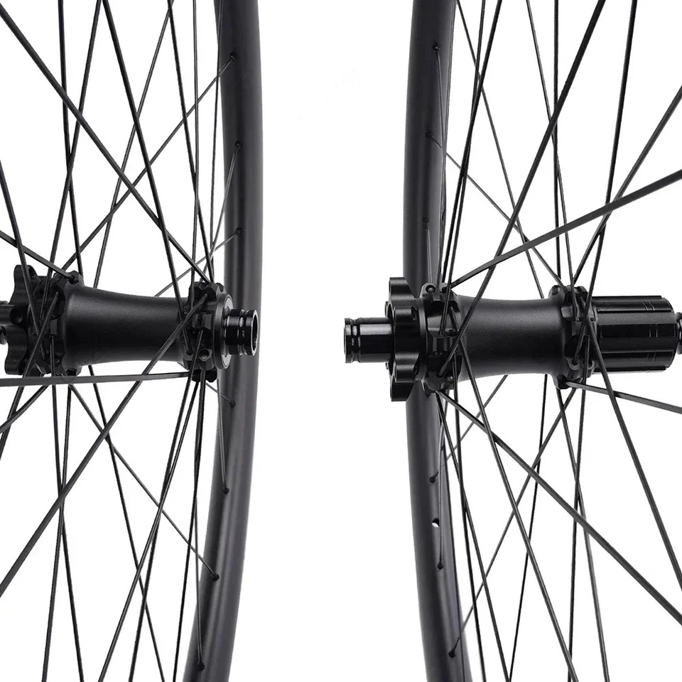 Juego de ruedas de carbono 29er MTB XC BOOST 28 orificios freno de disco cubierta tubeless HG XD MS Foto 2 de 4