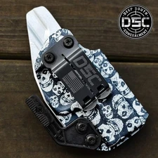 Sig Sauer P365 XMacro Misfits Skull Custom RH IWB Concealment Holster