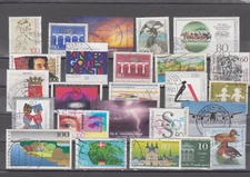 LIQUIDATION - GERMANY - USED  - 25 DIFFERENT STAMPS. FREE SHIPPING ( Q04 )