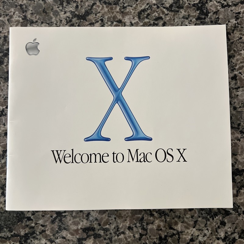 Welcome to Mac OS X • Apple Macintosh • 2001 • Software Booklet • 034-1068-A
