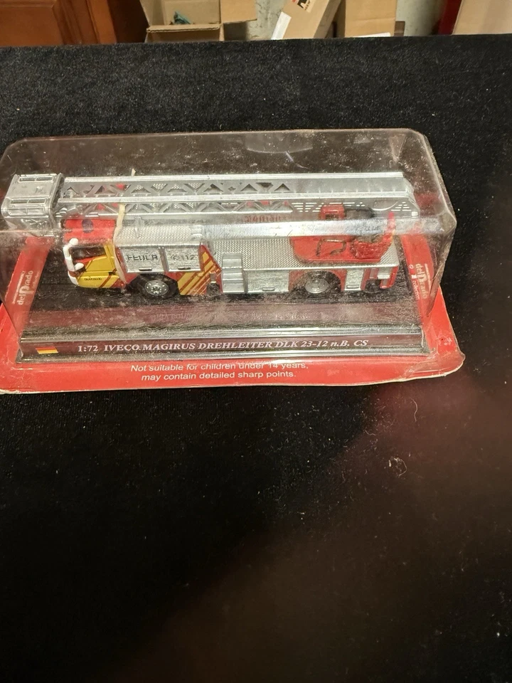 SEALED DEL PRADO IVECO MAGIRUS ESCALERA GIRATORIA DLK 23-12 1/72 DIE CAST FIRE TRUCK Foto 2 de 4