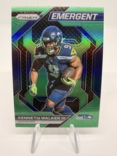Kenneth Walker III ‘23 Prizm Football ‘Emergent’ Rookie Insert Green Parallel