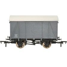 OO Box Van GWR 144837