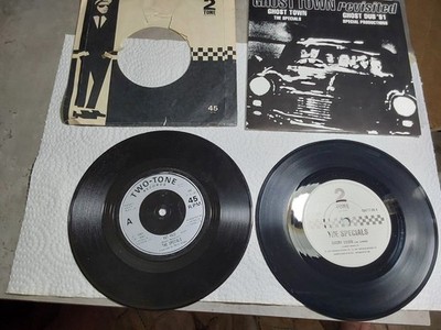 TWO - 7 INCH VINYL - THE SPECIALS  - GHOST TOWN / GHOST DUB '91 & RAT RACE