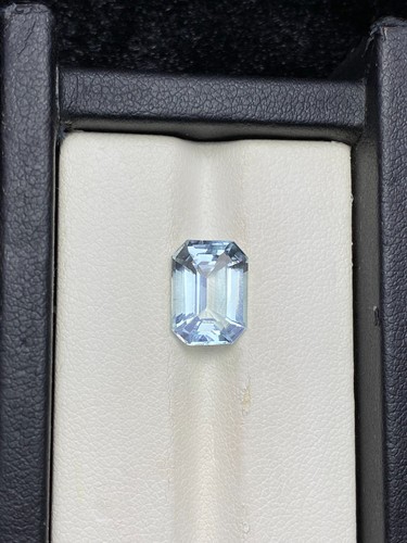Pietra preziosa acquamarina naturale 3,85 ct taglio smeraldo blu cielo pietra sfusa per gioielli - Foto 4 di 6