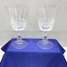 W.M. Dalton Finely Blown 24% French Lead Crystal Wine Glasses Set of Two EUC