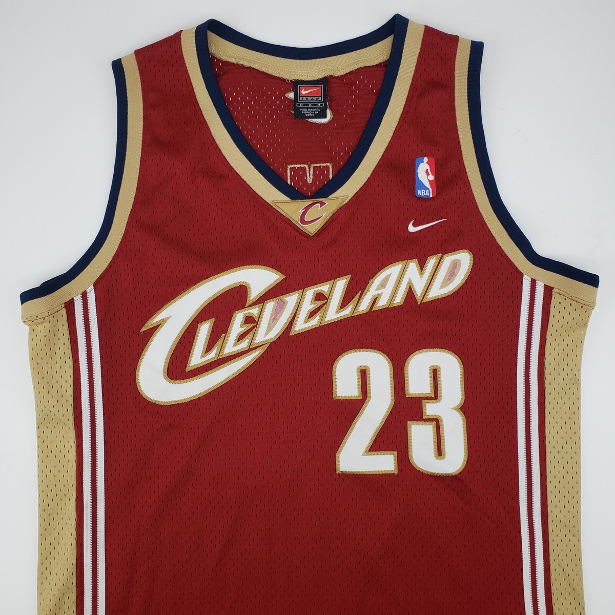 Vintage 2003 Nike Lebron James Cleveland Cavaliers Jersey Swingman