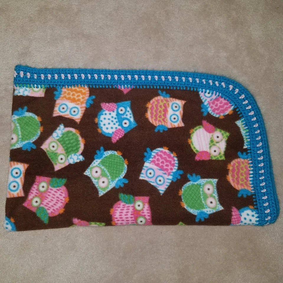 Manta de bebé Brown Owls azul punto Minky borde de ganchillo tiro vuelta naranja azul verde Foto 2 de 4