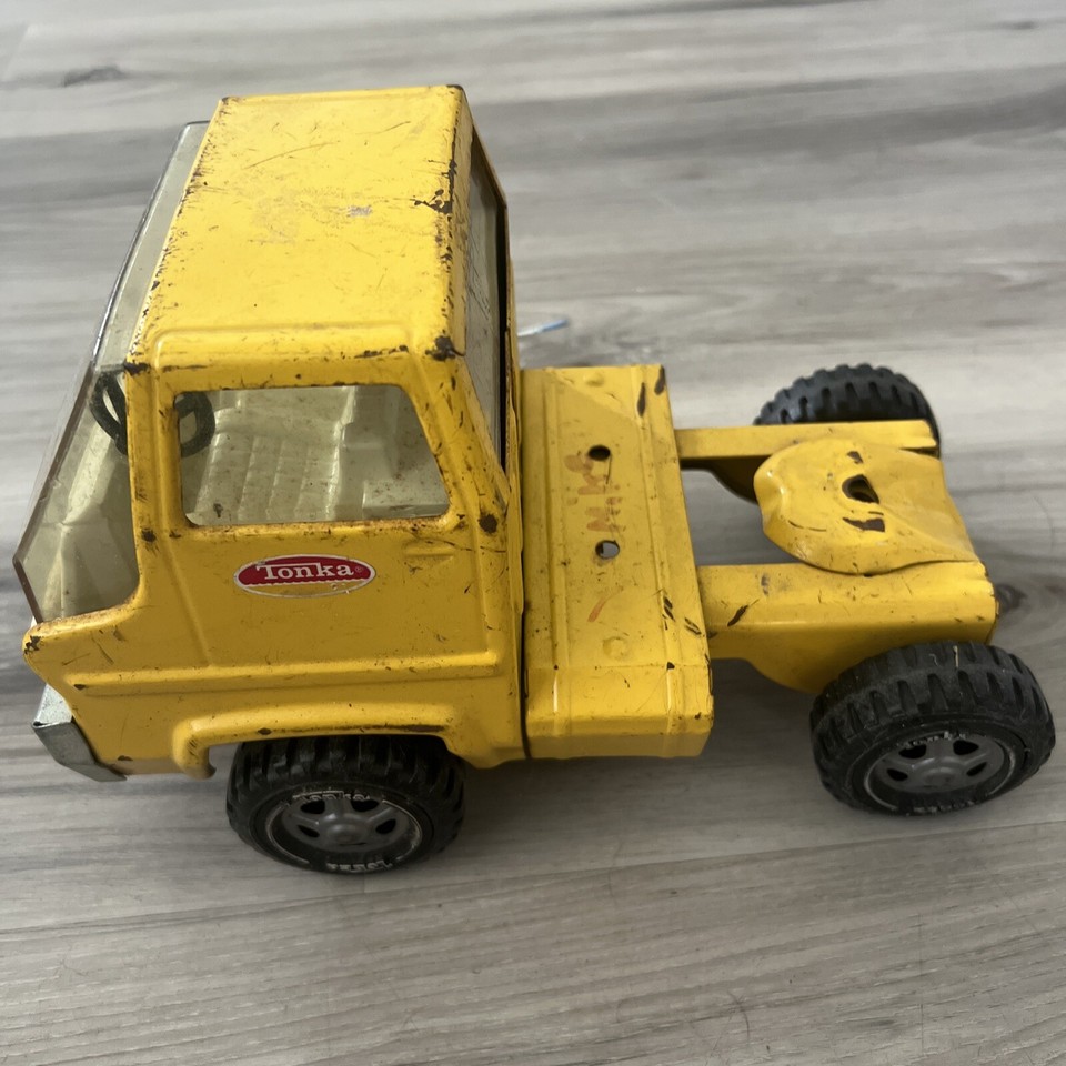Vintage Pressed Metal Mound Minn. Tonka Gas Turbine Semi Truck Cab eBay