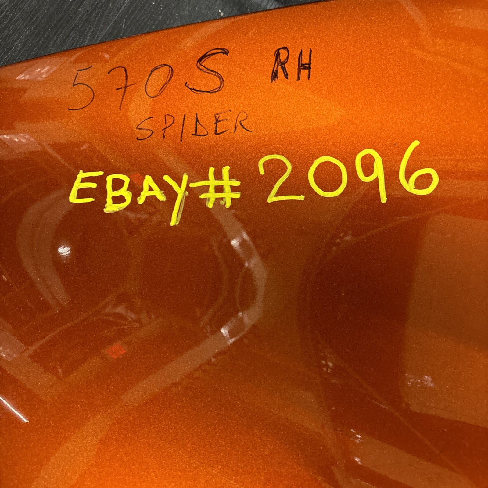 2016- 2018 McLaren 570S Spider Coupe Right Rear Wing Quarter Panel  OEM #2096