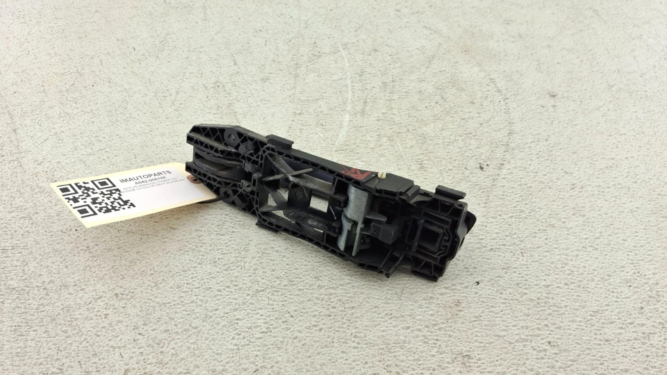 Manija de puerta exterior trasera derecha Volkswagen Passat 2012-2022 OEM Foto 3 de 4