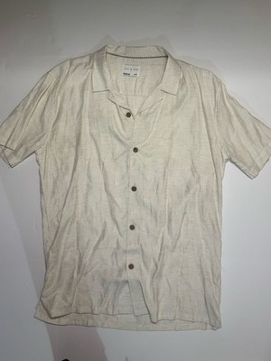 Day & Age Men's L Regular Fit Short Sleeve Button-Up Shirt Solid Beige