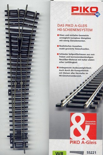 Rechtsweiche Piko A-Gleis für H0 (H0-4009)) | Zustand: Neu