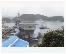 2004 Aircraft Carrier CV-63 USS Kitty Hawk at Yokosuka Japan 8x10 Photo #2