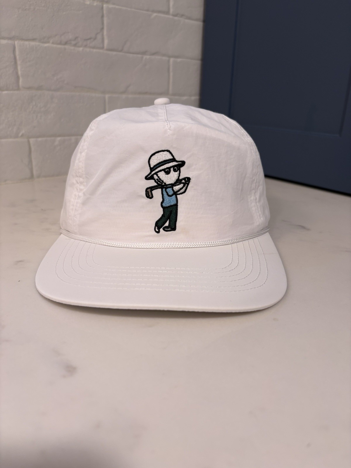 Malbon Golf Buckets Golfing Collection  Snapback Rope Hat White EUC