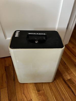 Vintage heavy duty Sentry Survivor Fire-Safe Deposit Box w/ 2 keys MID CENTURY