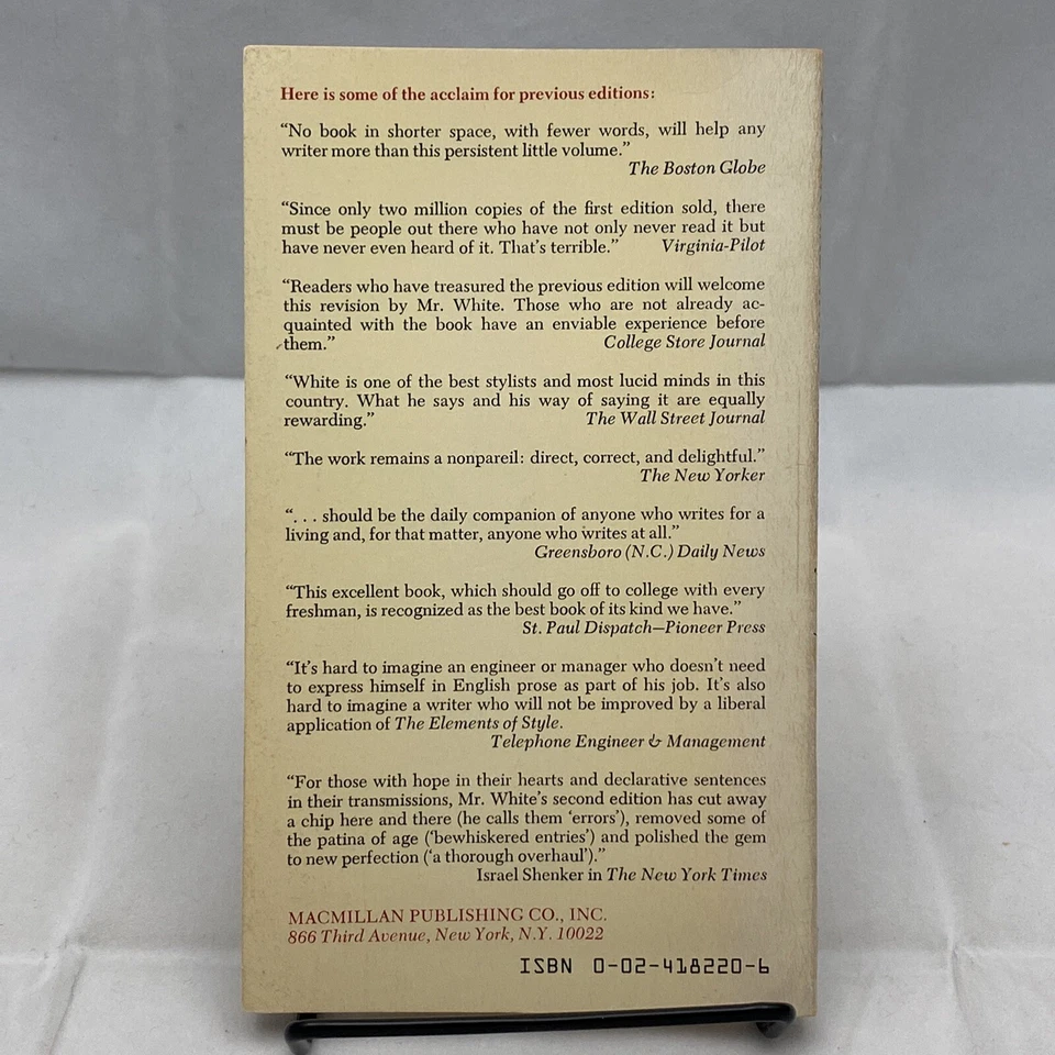 The Elements of Style: Third Edition by Strunk & White 1979 Macmillan PB - Image 2 of 4