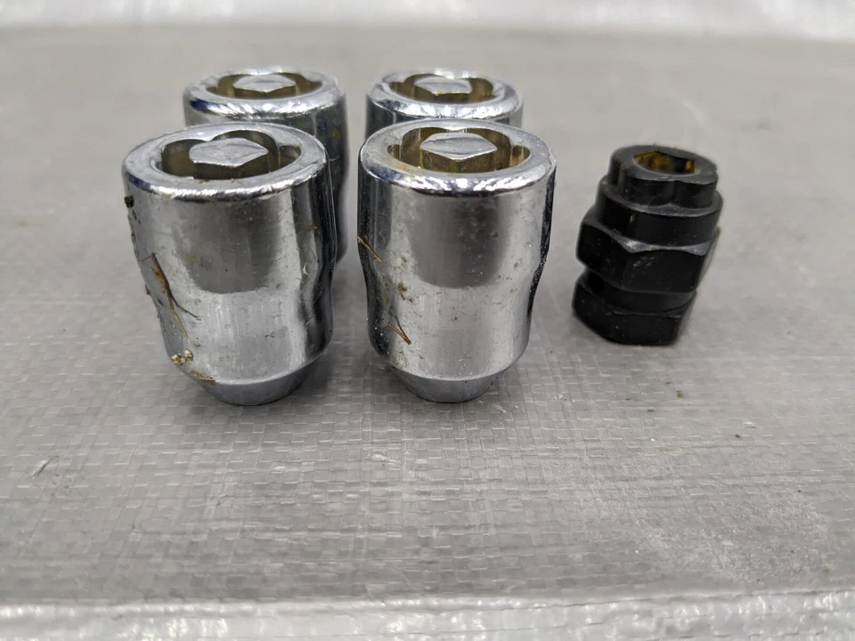 Juego de tuercas de bloqueo de rueda 90-05 Mazda Miata McGard 96NASU Foto 2 de 4