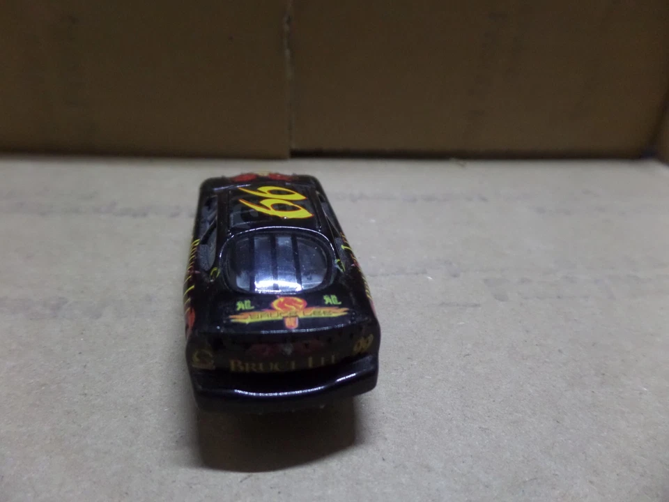 Jeff Bulton #99 Nascar Bruce Lee esquema de pintura coleccionable Foto 3 de 3