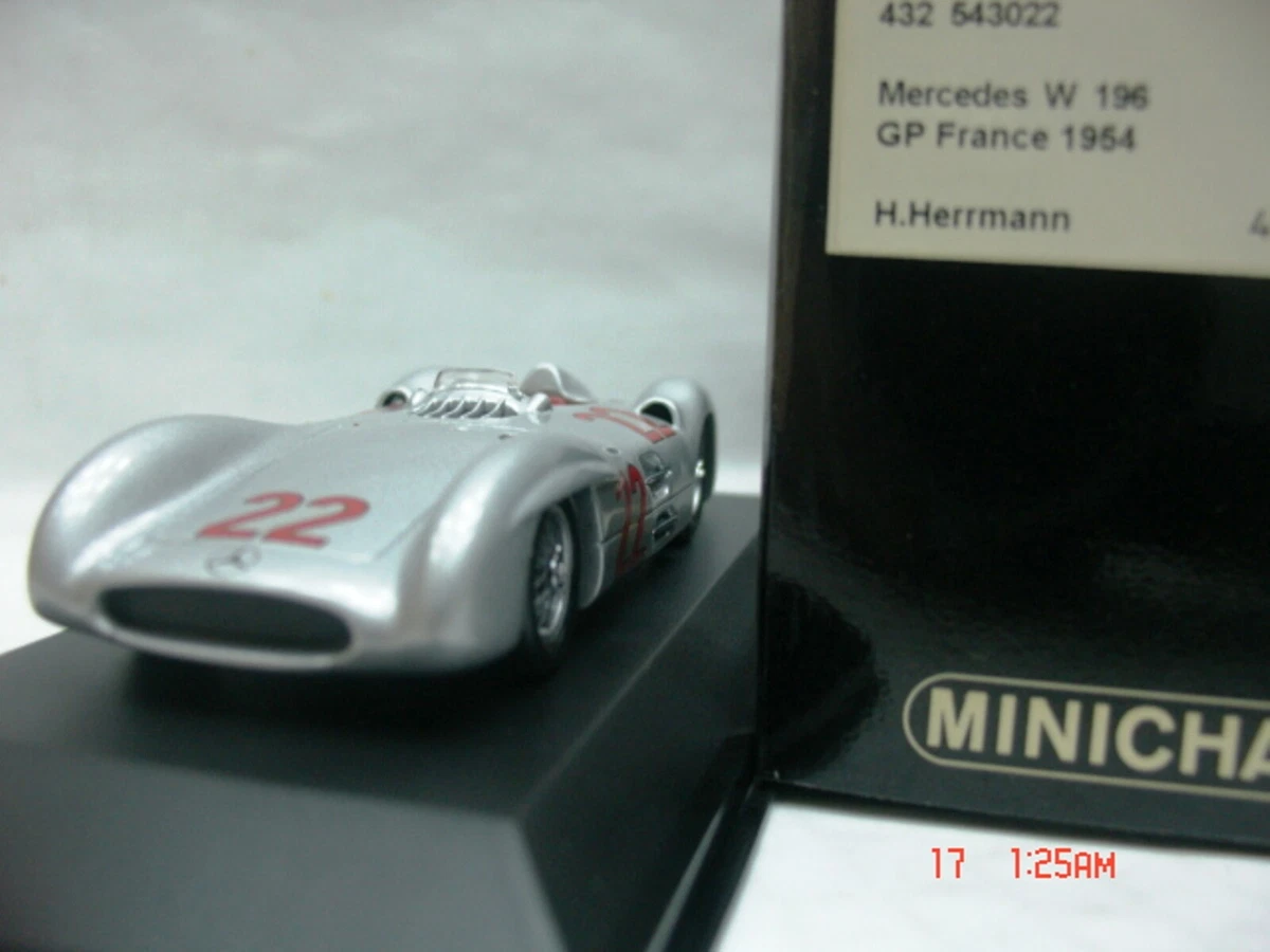 MINICHAMPS Michael Schumacher Mercedes GP Diecast Racing Cars for