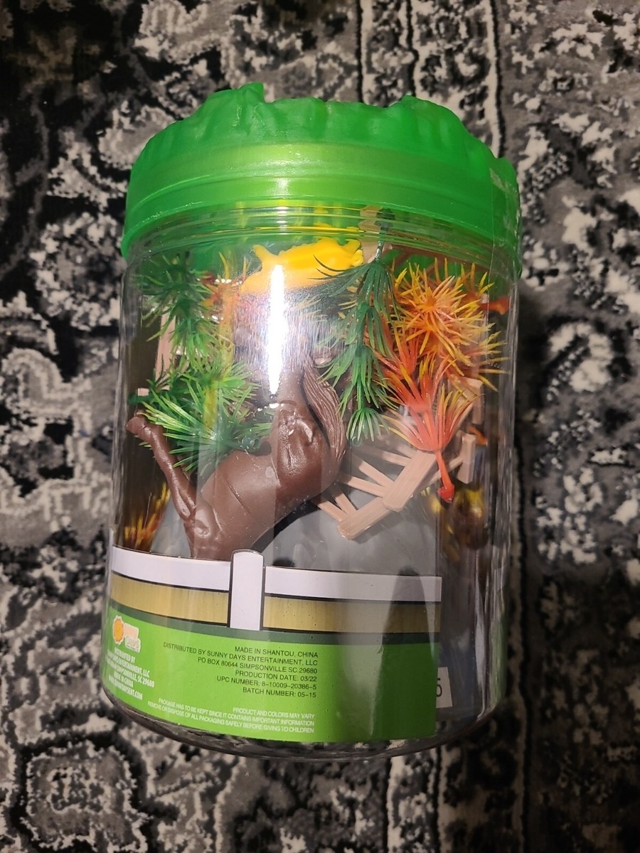 FUN BUCKET On The Farm: 31 Pieces: BRAND NEW: Easy Carry Handle
