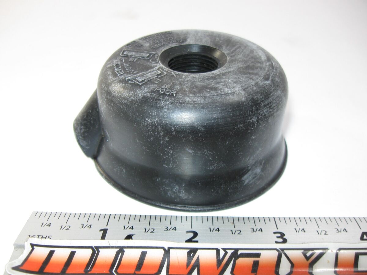 HONDA 83 - 01 HEADLIGHT RUBBER COVER 33180-MC5-003 GB500 HONDA 83 - 01 HEADLIGHT RUBBER COVER 33180-MC5-003 GB500