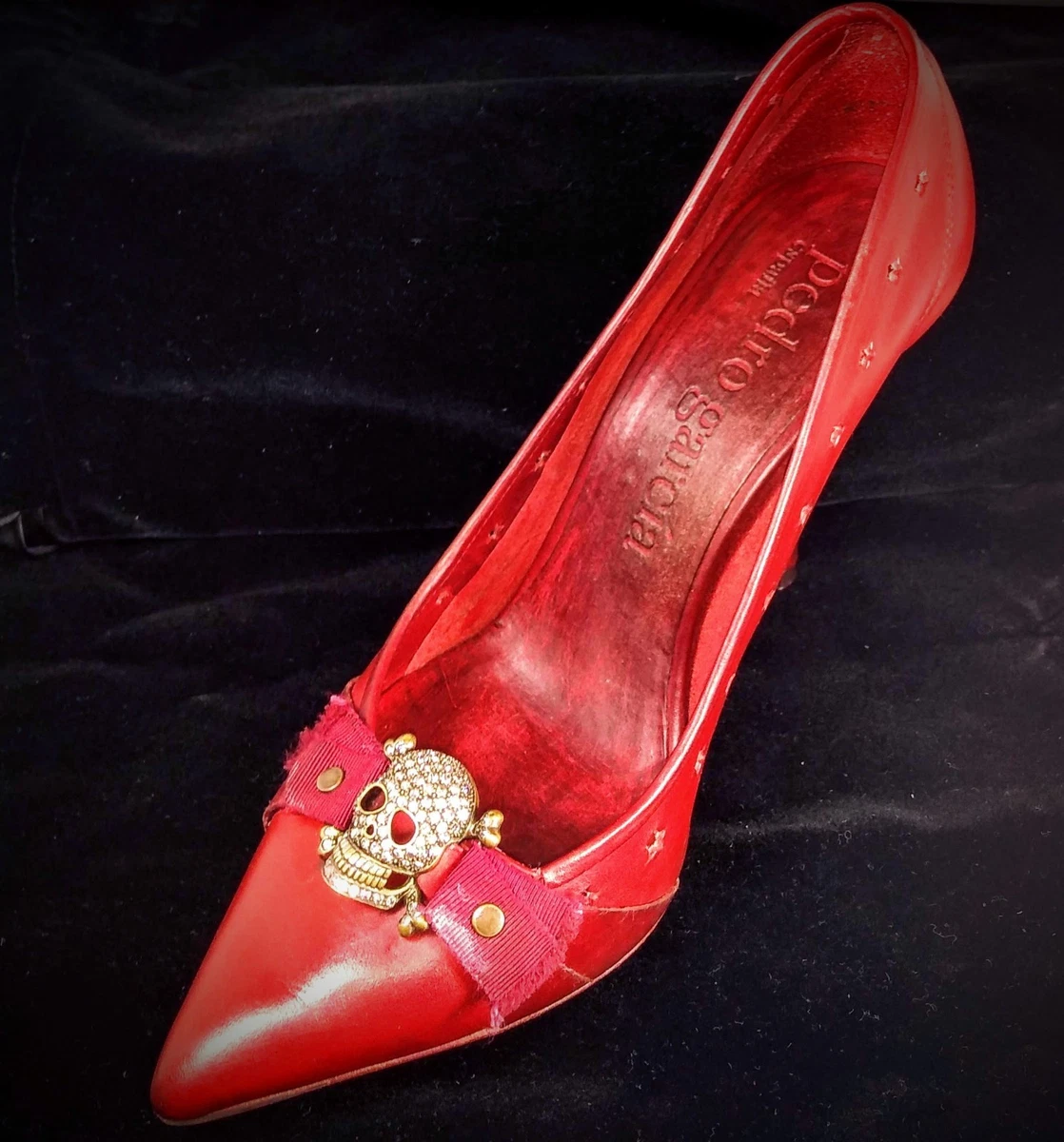 Pedro Garcia Bailey Crystal Skull Red Pump EU 40.5 Minimal Wear Made in Spain