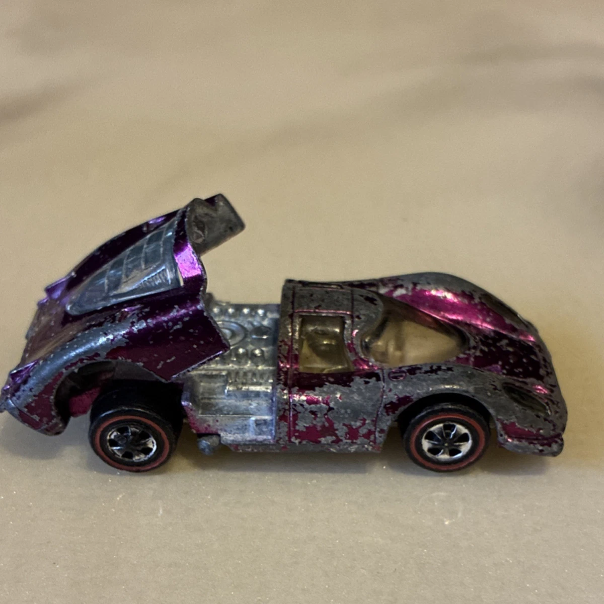 Hot Wheels Porsche 1969 Vehicle Year Vintage Manufacture Diecast