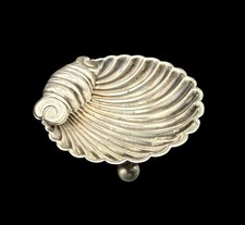Antique Victorian/Edwardian Hallmarked Solid Silver Scallop Shell Salt Dish.