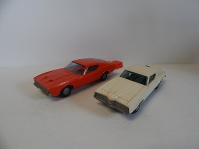 VINTAGE 2 WORKING FUNMATES TOY CARS WITH LAUNCHERS MUSTANG & THUNDERBIRD JAPAN