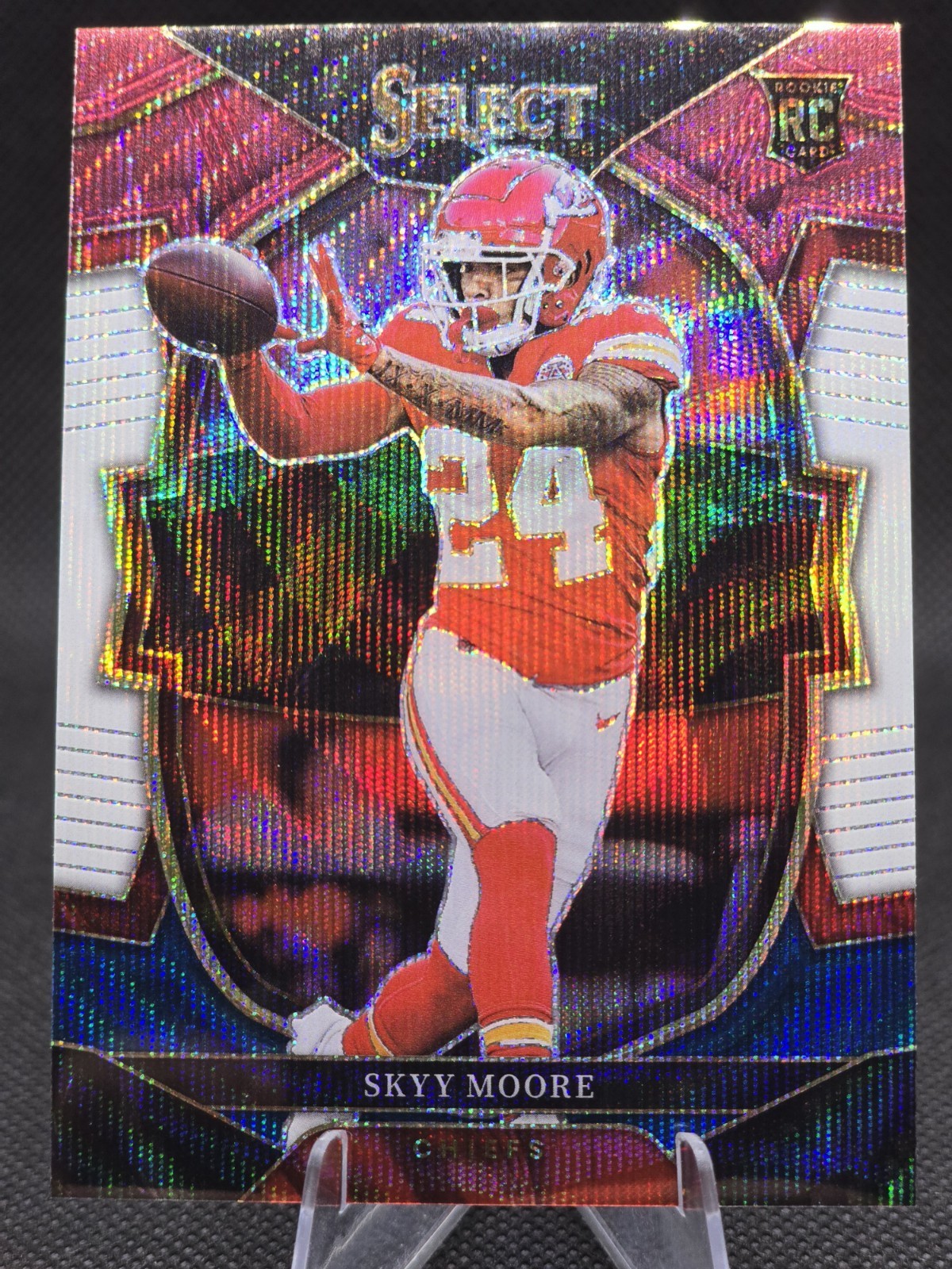2022 Panini Select - (RC) Skyy Moore Tri-Color Rookie #21 Prizm /249 Chiefs