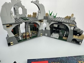 Lego LOTR 9472 Attack on Weathertop Used 100% Complete With Instructions