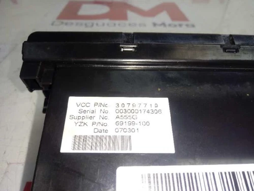 30797719 Schermo Multifunzione per VOLVO C30 1,6 R-Design 2007 5720286 - Foto 4 di 9