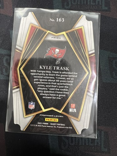 Kyle Trask 2021 Select Red & Yellow Die-Cut Premier Level RC #163 Rookie Prizm - Picture 2 of 2
