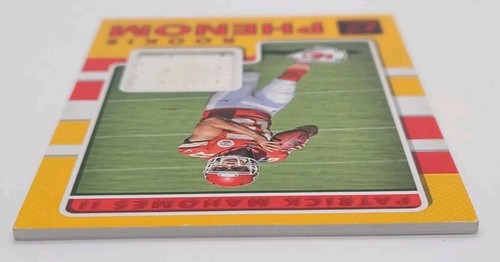 2017 Panini Donruss - Rookie Phenom Jerseys #7 Patrick Mahomes II (MEM, RC) - Picture 3 of 6