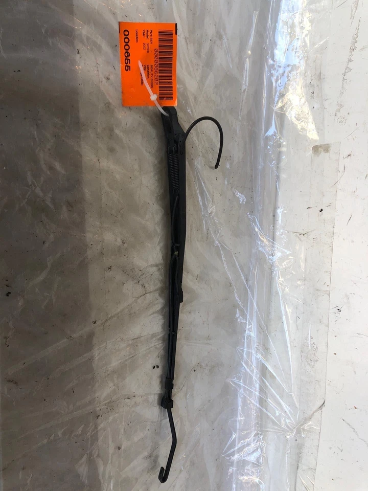 Pontiac Grand Prix 1997-2003 brazo limpiaparabrisas lado izquierdo conductor LH OEM 3,8 L Foto 2 de 4